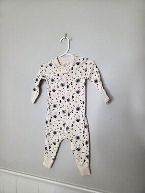 HANNA ANDERSSON Cream Moonlight Layette Sleeper